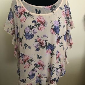 Torrid floral blouse size 1